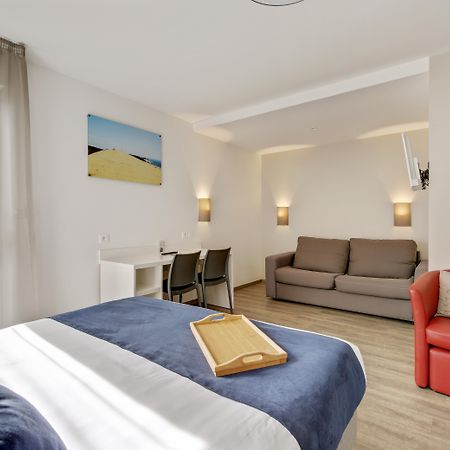 ออล สวีท อพาร์ตโฮเทล บอร์โด-เปสซัก Aparthotel เปสซัค ภายนอก รูปภาพ
