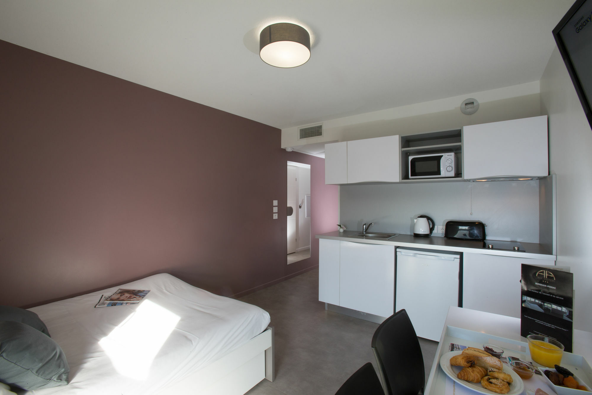 ออล สวีท อพาร์ตโฮเทล บอร์โด-เปสซัก Aparthotel เปสซัค ภายนอก รูปภาพ