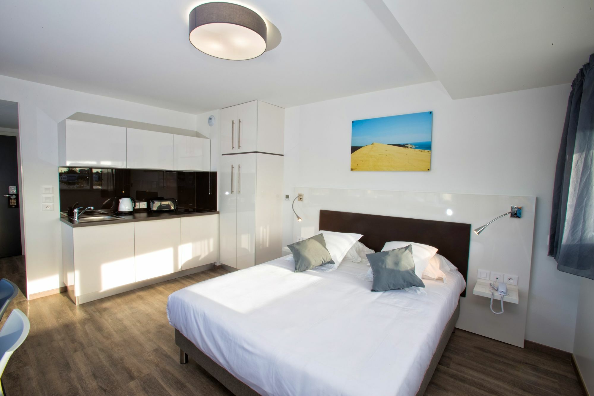 ออล สวีท อพาร์ตโฮเทล บอร์โด-เปสซัก Aparthotel เปสซัค ภายนอก รูปภาพ